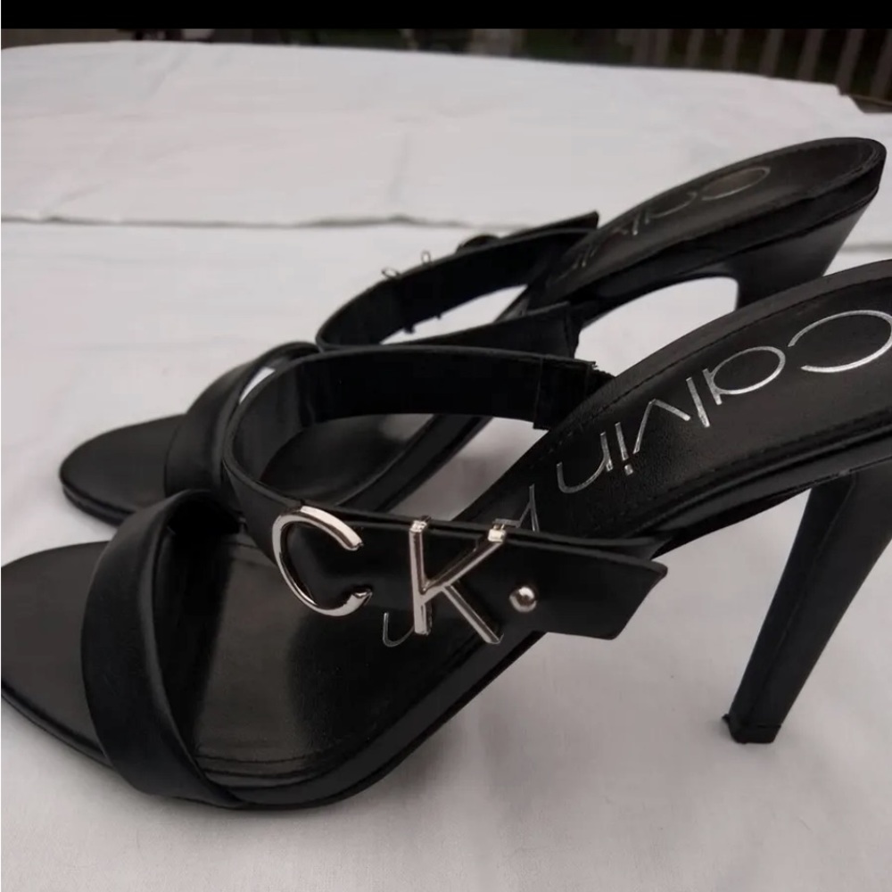 Calvin Klein low heels